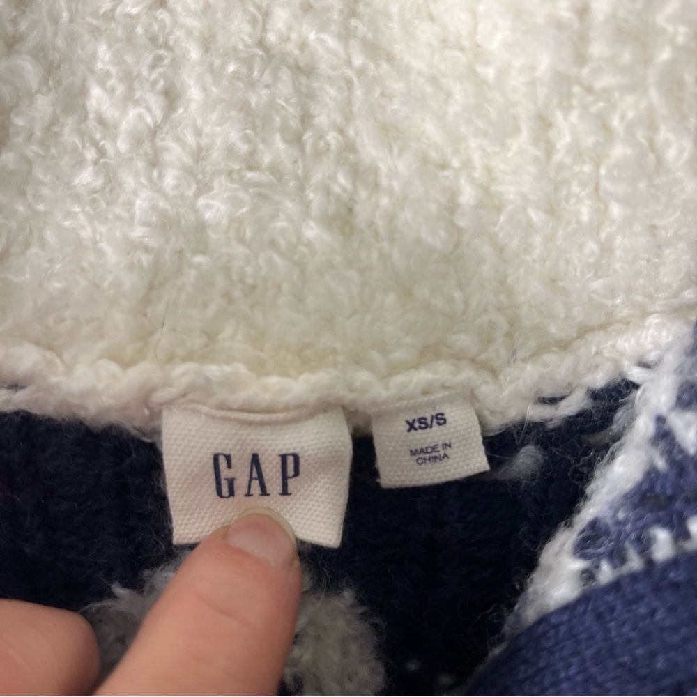 Gap Half Zip Fluffy Knit Wool Blend Poncho
 Sz XS/S Oversized - Picture 8 of 9